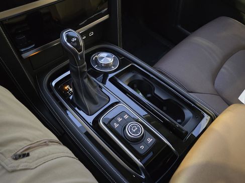 Certified 2024 INFINITI QX80 Premium Select w/ Cargo Package image 27