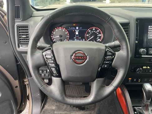 Used 2023 Nissan Frontier PRO-4X w/ Pro Convenience Package image 14