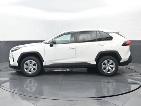 Used 2023 Toyota RAV4 LE FWD image 7
