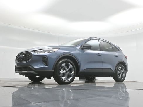 New 2025 Ford Escape ST-Line w/ Equipment Group 301A image 43