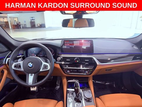 Used 2023 BMW 530i xDrive w/ M Sport Package image 10