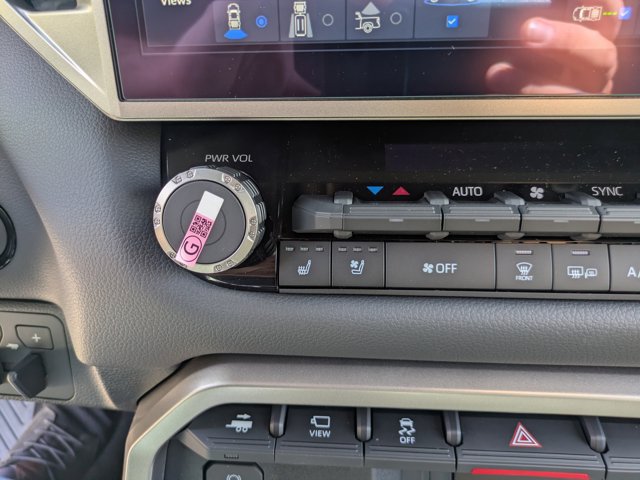 New 2026 Toyota Tundra Limited AWD/4WD image 25