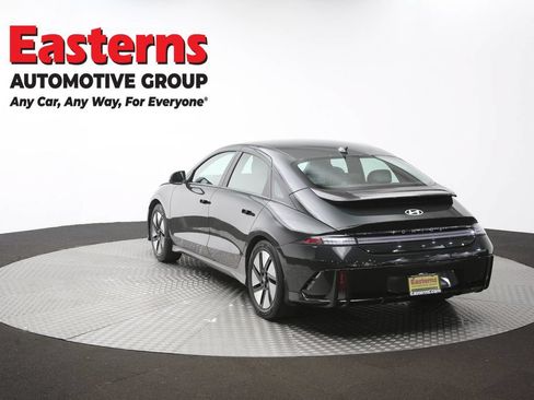 Used 2024 Hyundai Ioniq 6 SE RWD image 35