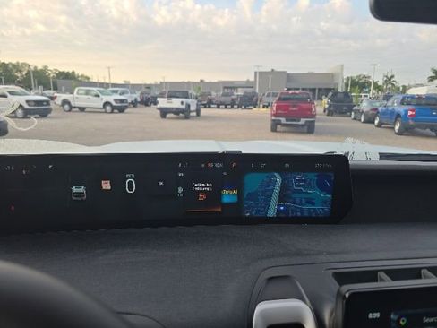 Used 2025 Ford Expedition Max Active RWD image 11