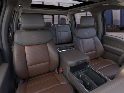 New 2026 Ford F350 King Ranch w/ FX4 Off-Road Package AWD/4WD image 10