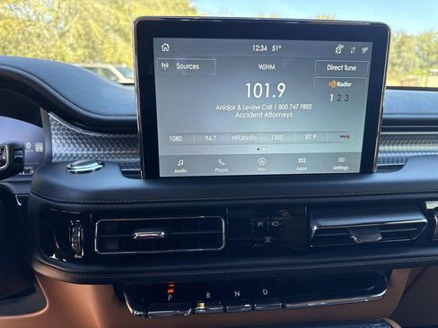 Certified 2024 Lincoln Aviator Black Label image 24