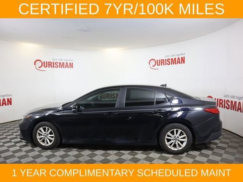Used 2025 Toyota Camry LE w/ Convenience Package FWD image 7