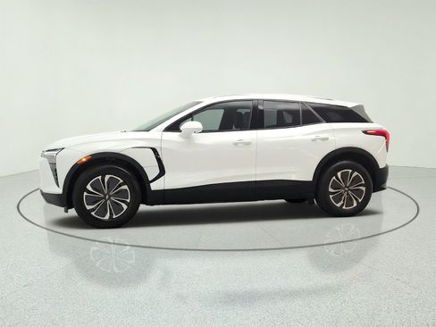 Used 2024 Chevrolet Blazer EV LT AWD/4WD image 8