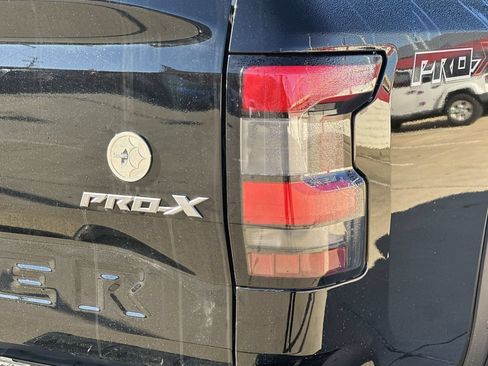 Used 2023 Nissan Frontier Pro-X w/ Technology Package RWD image 4