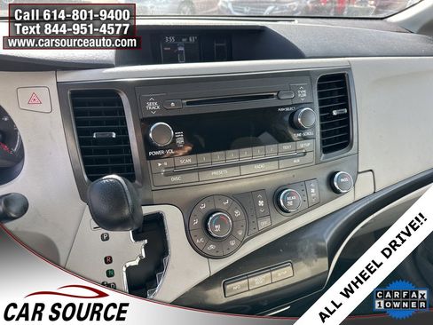 Used 2011 Toyota Sienna LE image 24