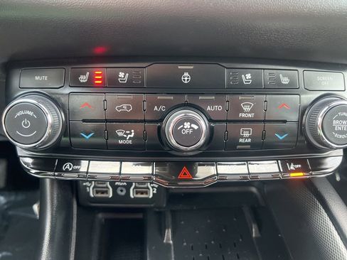 Used 2025 Dodge Durango GT image 61