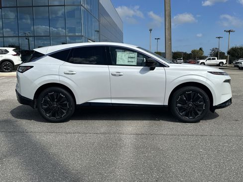 New 2026 Nissan Murano Platinum w/ Cargo Package AWD/4WD image 6