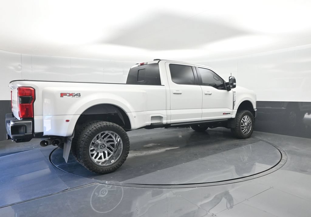 Certified 2025 Ford F350 Lariat w/ Lariat Ultimate Package AWD/4WD image 15