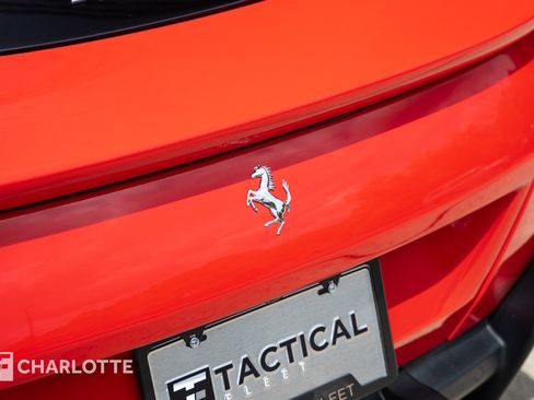 Used 2024 Ferrari Roma Spider RWD image 17