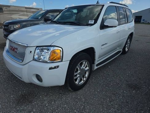 Used 2008 GMC Envoy Denali w/ Sun And 6-Disc Cd Package AWD/4WD image 1