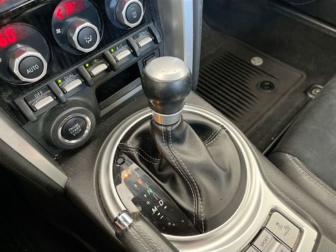 Used 2020 Toyota 86 image 17