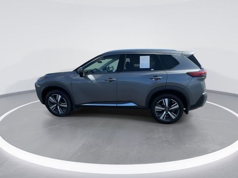 Used 2022 Nissan Rogue SL w/ SL Premium Package image 5