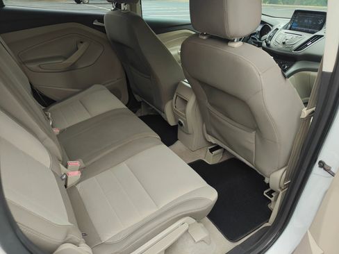 Used 2014 Ford Escape SE FWD image 15