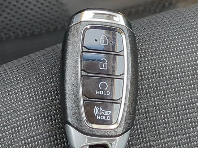 Certified 2023 Hyundai Kona SEL w/ Convenience Package AWD/4WD image 28