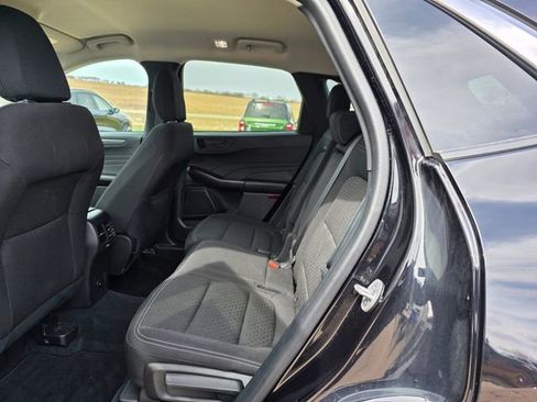 Used 2023 Ford Escape Active image 32