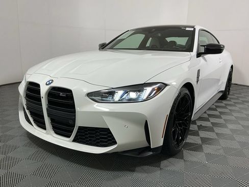 Certified 2025 BMW M4 Competition w/ Parking Assistance Package RWD image 2