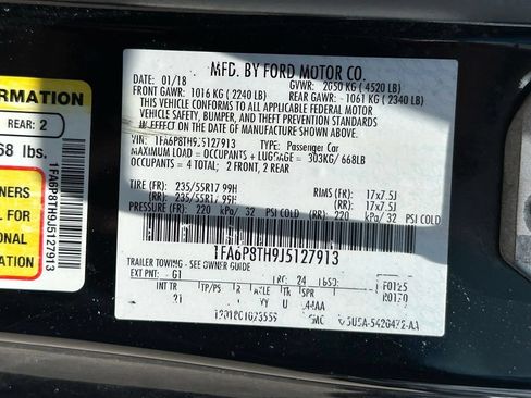 Used 2018 Ford Mustang Coupe RWD image 45