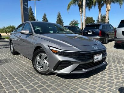 Certified 2026 Hyundai Elantra SE
