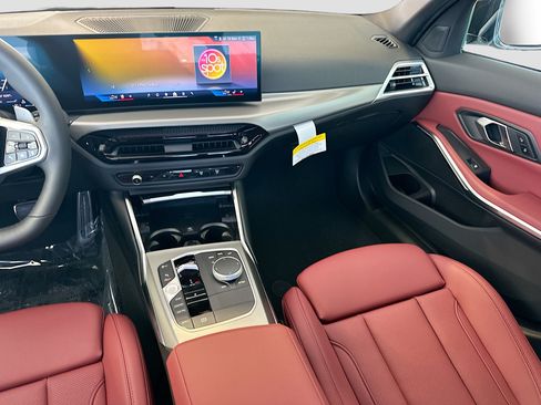 New 2026 BMW 330i Sedan w/ M Sport Package RWD image 17