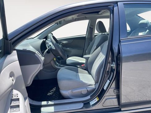 Used 2009 Toyota Corolla LE FWD image 9