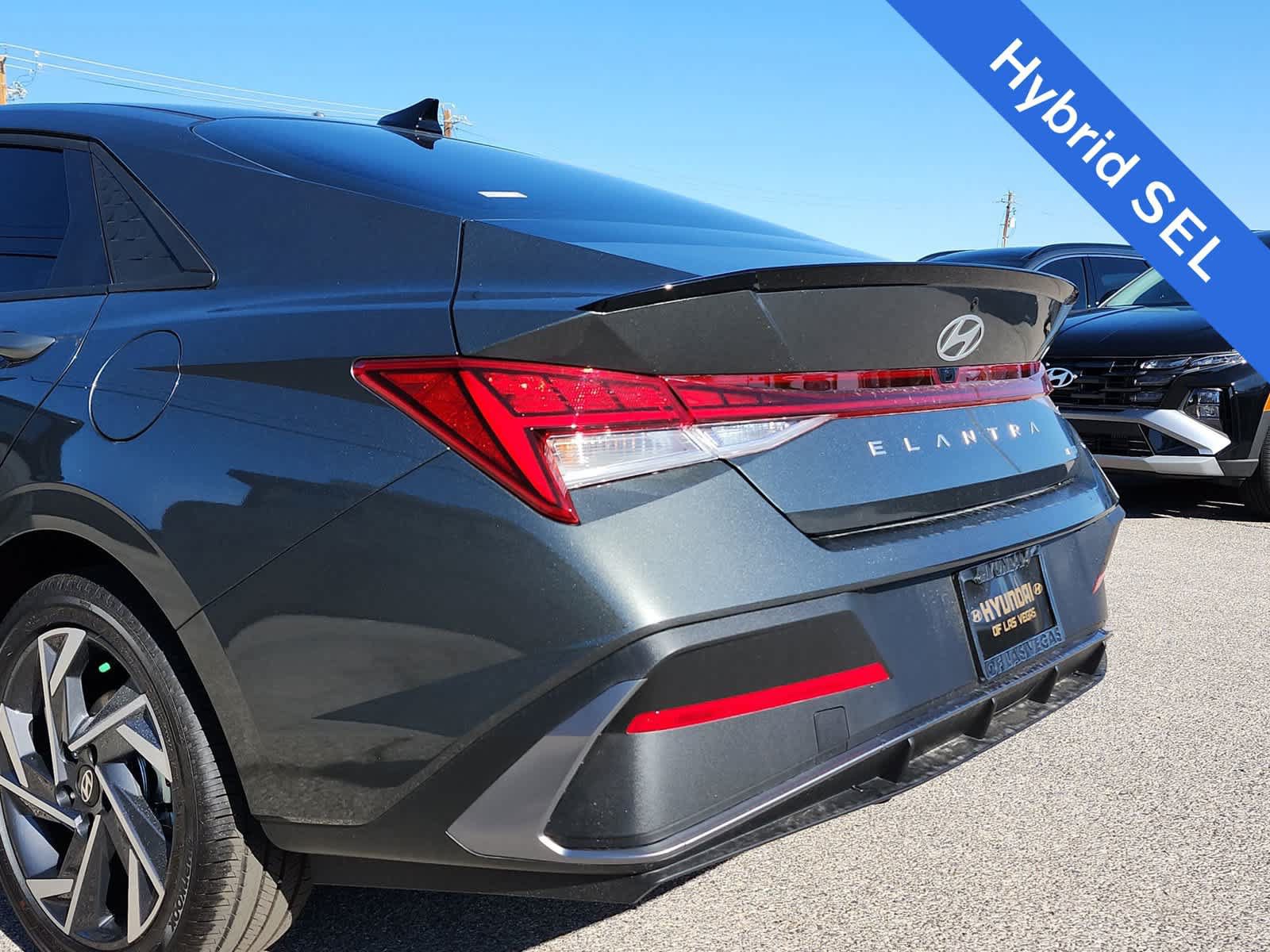 Certified 2025 Hyundai Elantra SEL FWD image 11