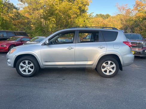Used 2012 Toyota RAV4 Limited image 2