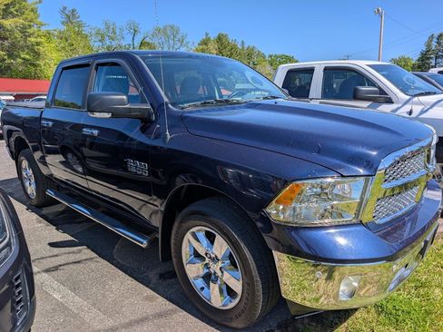 Used 2016 RAM 1500 Big Horn AWD/4WD image 4
