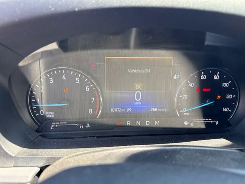 Used 2020 Ford Explorer XLT w/ Equipment Group 202A RWD image 8
