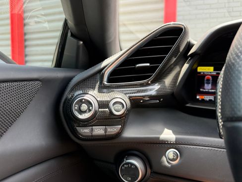 Used 2016 Ferrari 488 Spider RWD image 57