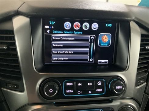 Used 2017 Chevrolet Tahoe Premier AWD/4WD image 41