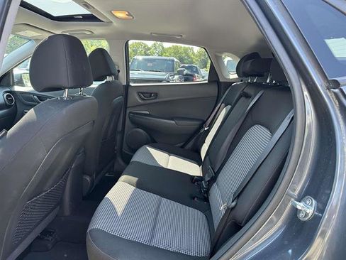 Used 2021 Hyundai Kona SEL Plus image 10