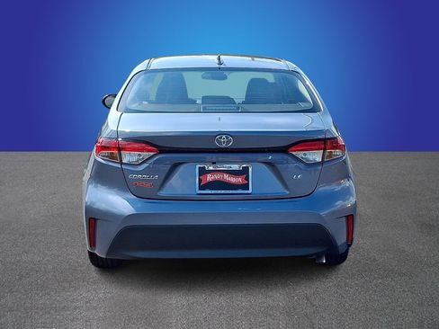 Used 2025 Toyota Corolla LE FWD image 5