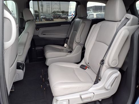 Used 2019 Honda Odyssey Elite image 18