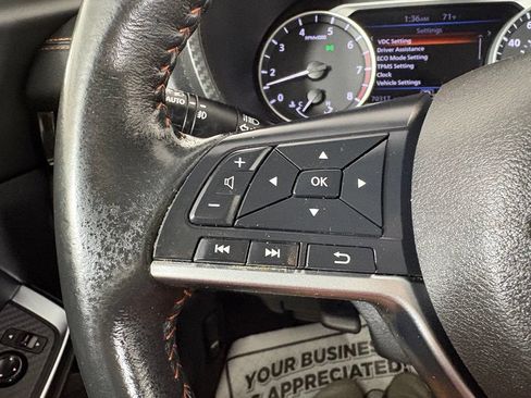 Used 2023 Nissan Sentra SR w/ Midnight Edition Package FWD image 20
