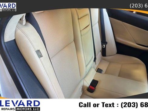 Used 2016 Lexus IS 300 AWD w/ Navigation System Package image 34