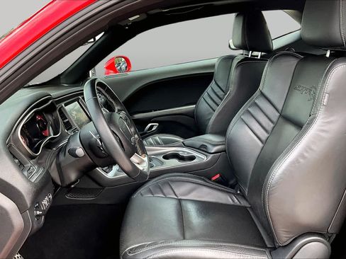 Used 2019 Dodge Challenger SRT Hellcat Redeye RWD image 8