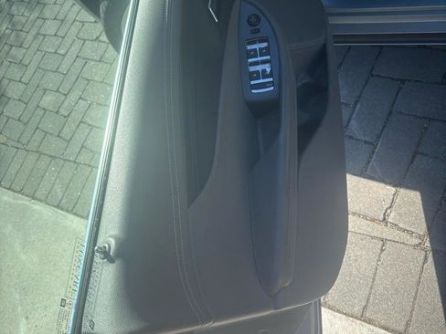 Used 2015 Chevrolet Impala LS w/ LS Convenience Package image 3