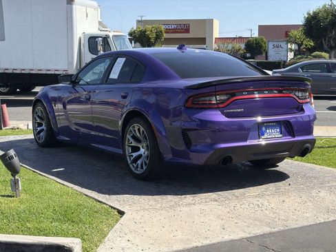 Used 2023 Dodge Charger SRT Hellcat w/ Harman/Kardon Audio Group image 4