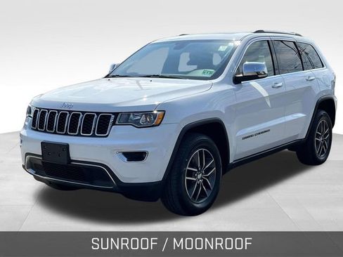 Used 2018 Jeep Grand Cherokee Limited image 3