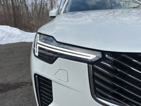 Certified 2025 Volvo XC90 B6 Plus image 12