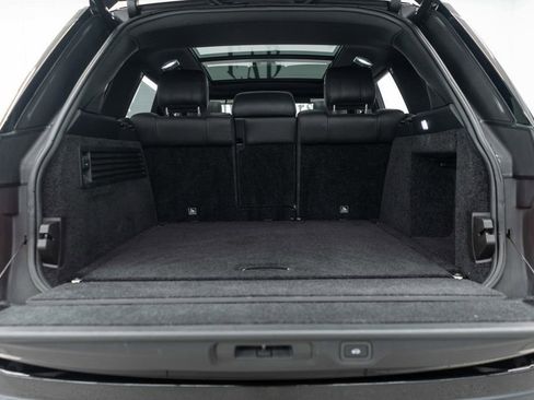 Used 2017 Land Rover Range Rover HSE image 34