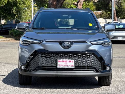Used 2024 Toyota Corolla Cross AWD Hybrid w/ Convenience Package image 8