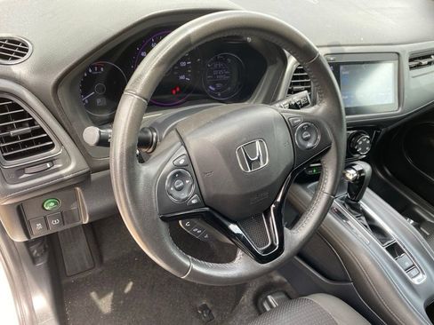 Used 2021 Honda HR-V Sport image 19