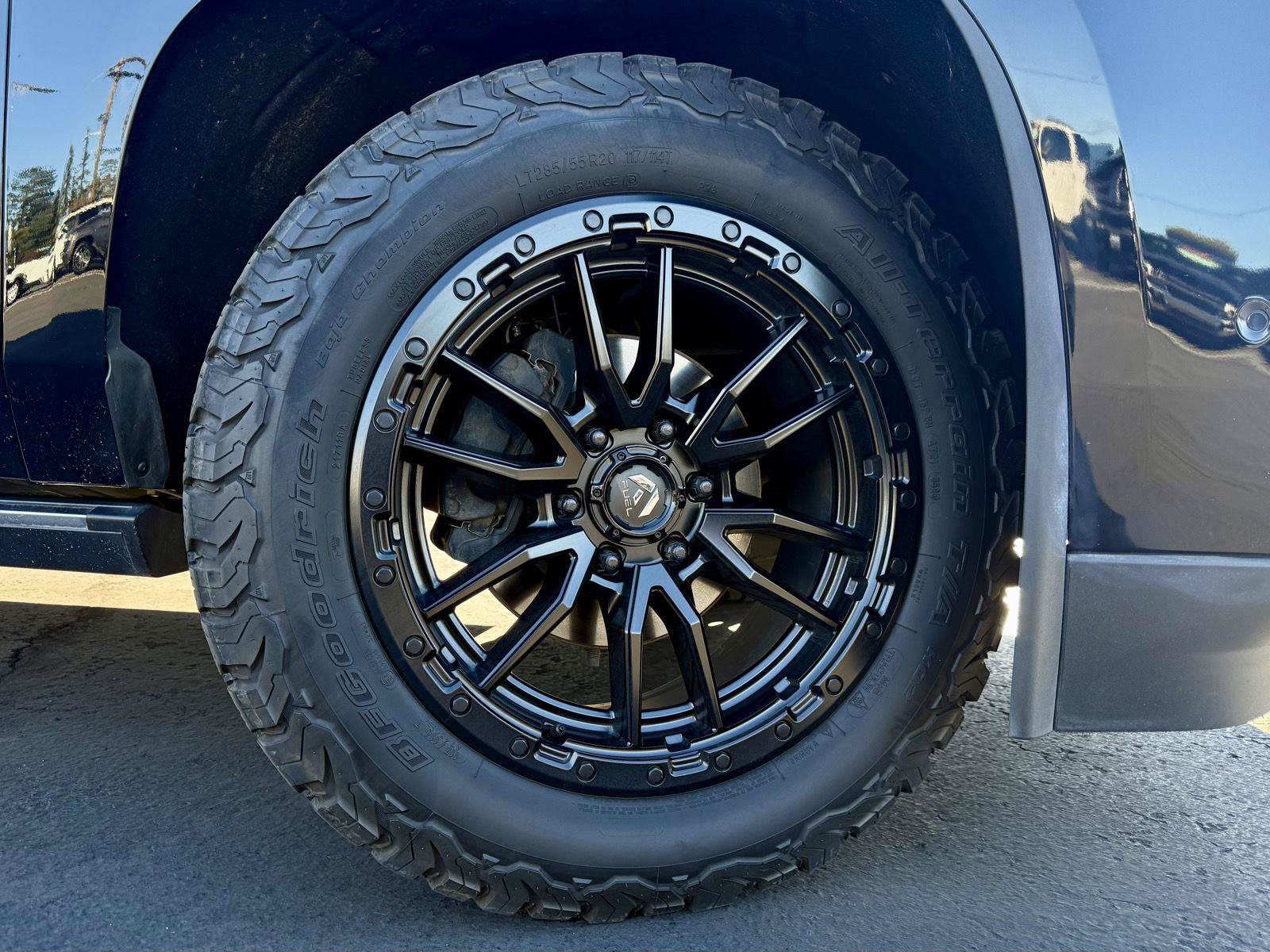 Used 2019 Cadillac Escalade ESV Platinum AWD/4WD image 9