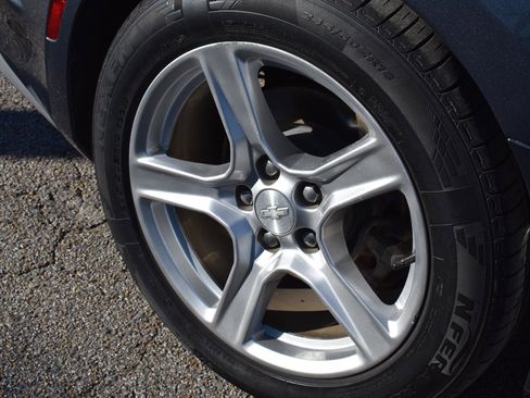 Used 2020 Chevrolet Camaro LT image 10